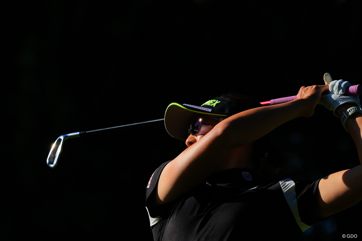 岩井千怜が“自身初”の3ダブルボギーを跳ね返して週末へ