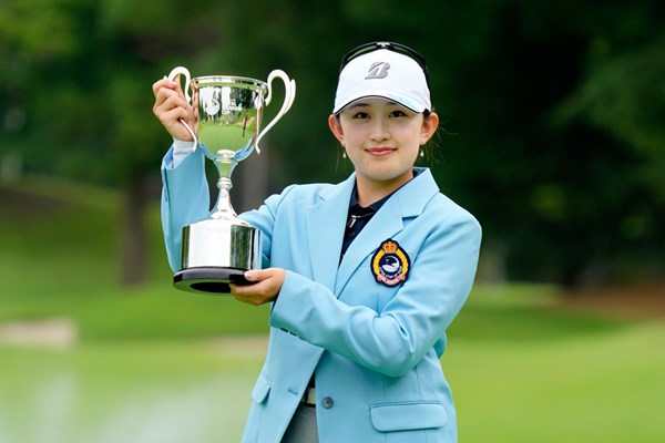 プロ初優勝を飾ったルーキーの加藤麗奈（Toru Hanai/Getty Images）