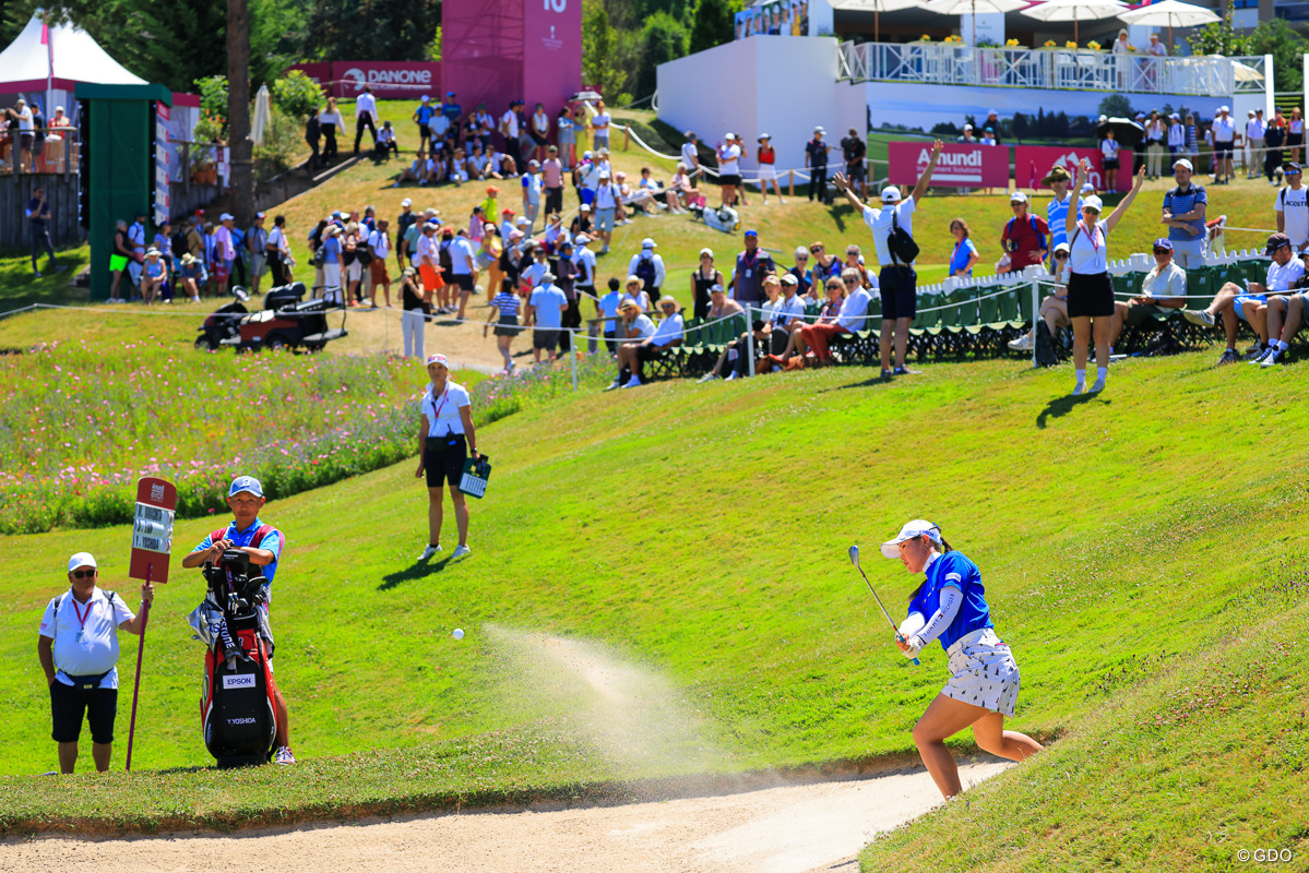 会心のバンカーショットは「あと10年は打てなさそう」