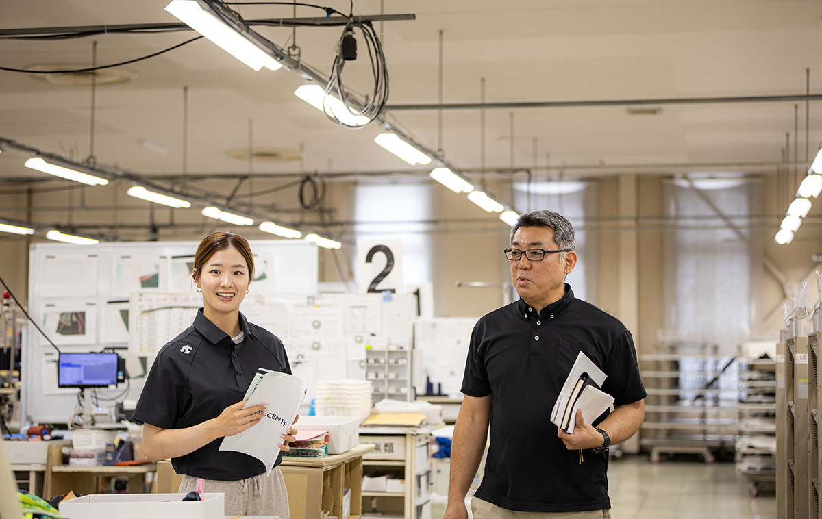 2025年 デサント特集 西都工場の島田幸一工場長代理に案内していただきました