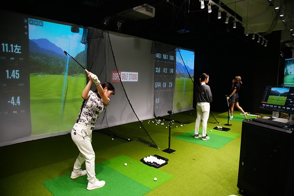 岩崎亜久竜や女子プロたちに会える！？インドア施設「DSPE GOLF STUDIO」が東京・天王洲アイルに8月オープン DSPEのメンバーも練習