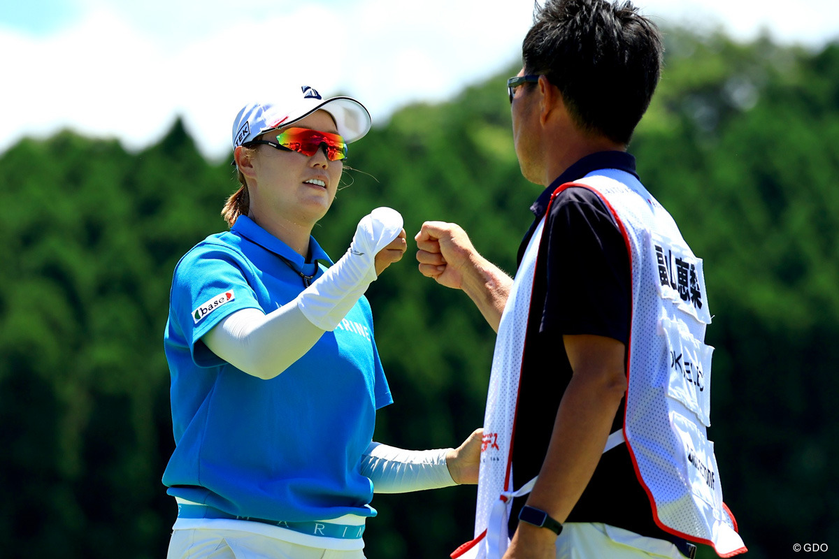 32歳の福山恵梨がレギュラーツアー初勝利へ絶好のポジション