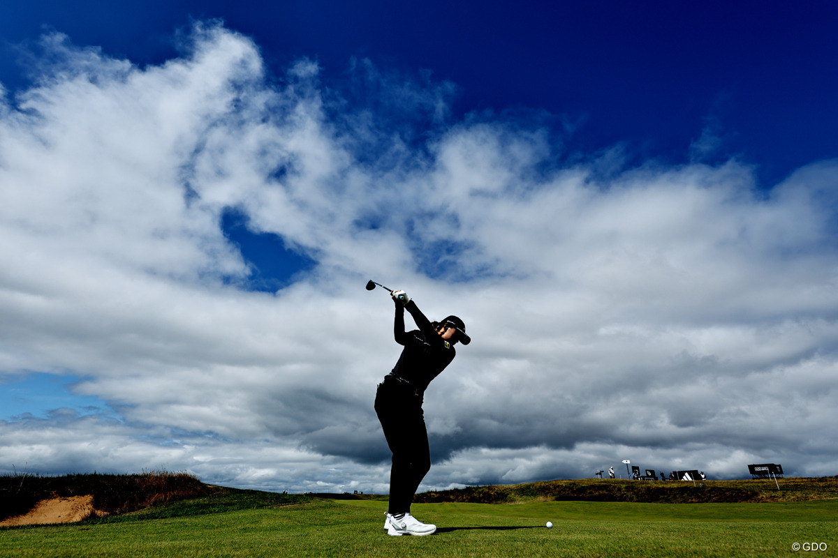 ウェールズの空の下で