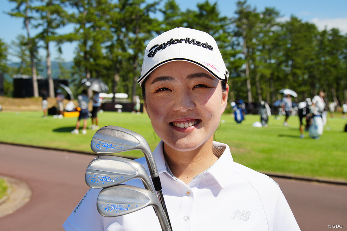 プロアマに出場していた山内日菜子も新ウェッジを手にしていた