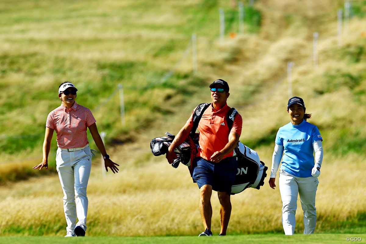 この日は畑岡奈紗と練習ラウンド