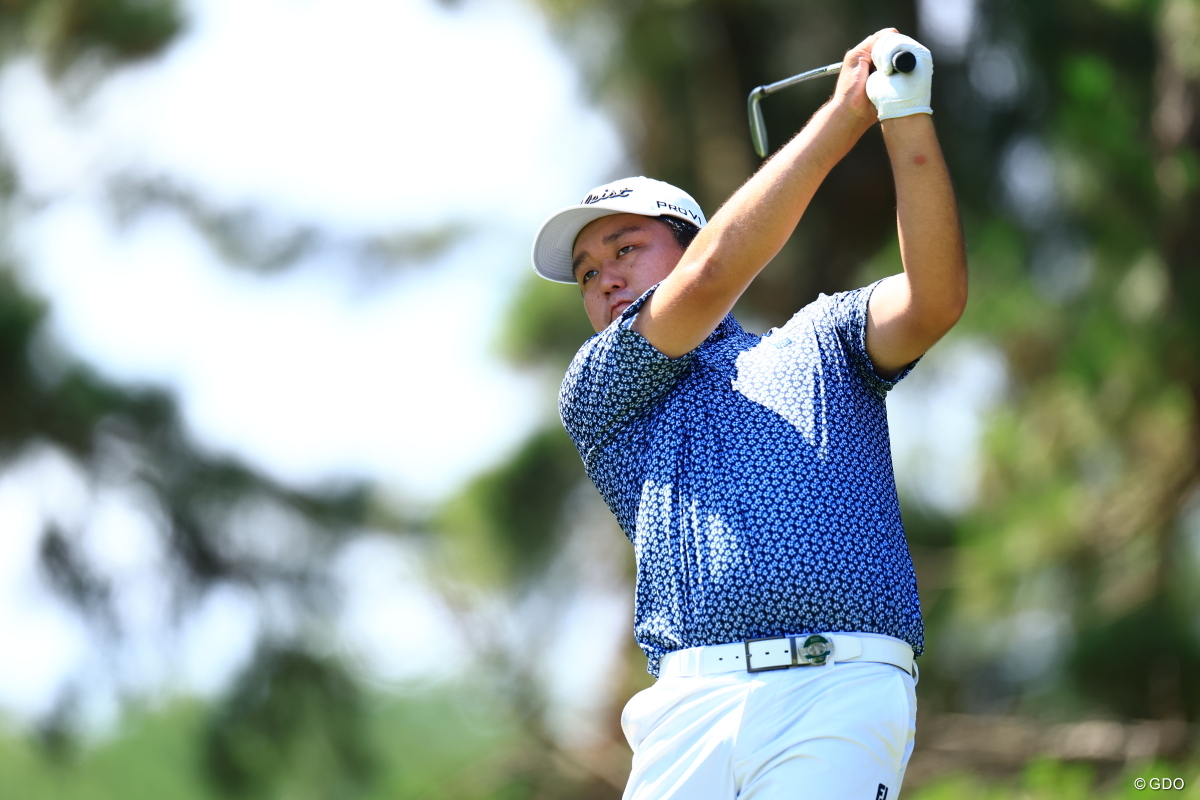 今季初勝利を狙う米澤蓮が好位置で週末へ