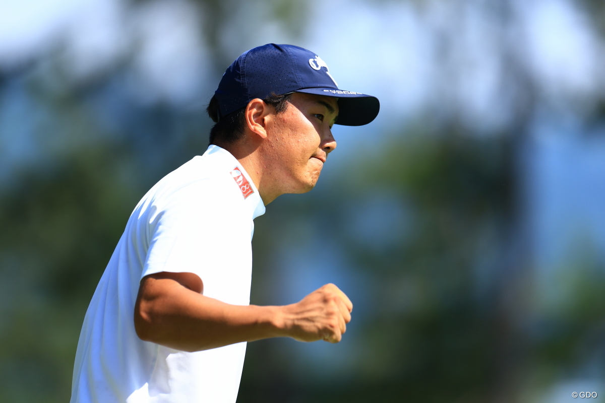 18番をバーディで締めて、こぶしを握りしめた