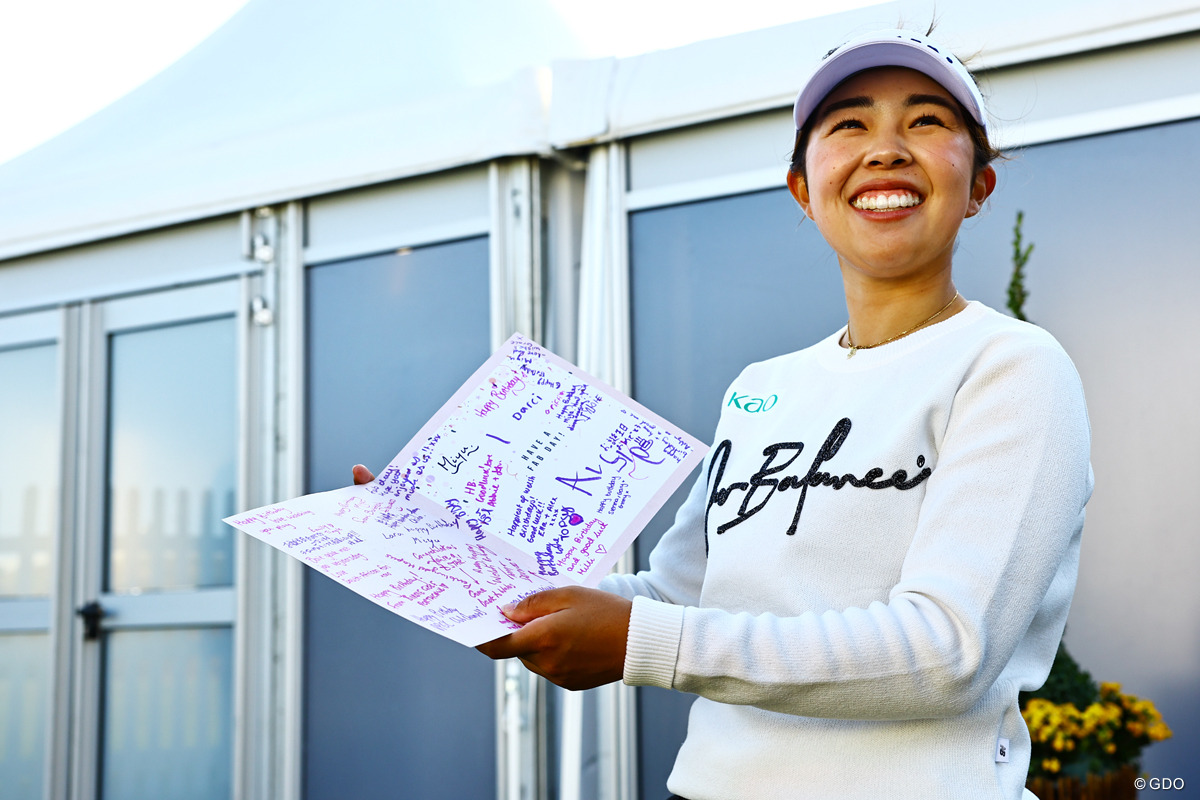 メッセージの誕生日プレゼント 2025年 AIG女子オープン（全英女子） 3日目 山下美夢有