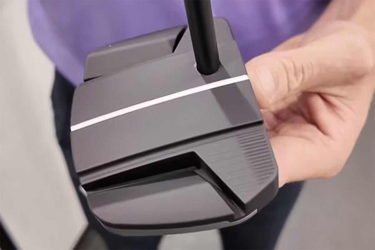 トニー・フィナウが使うパター(Courtesy GolfWRX)