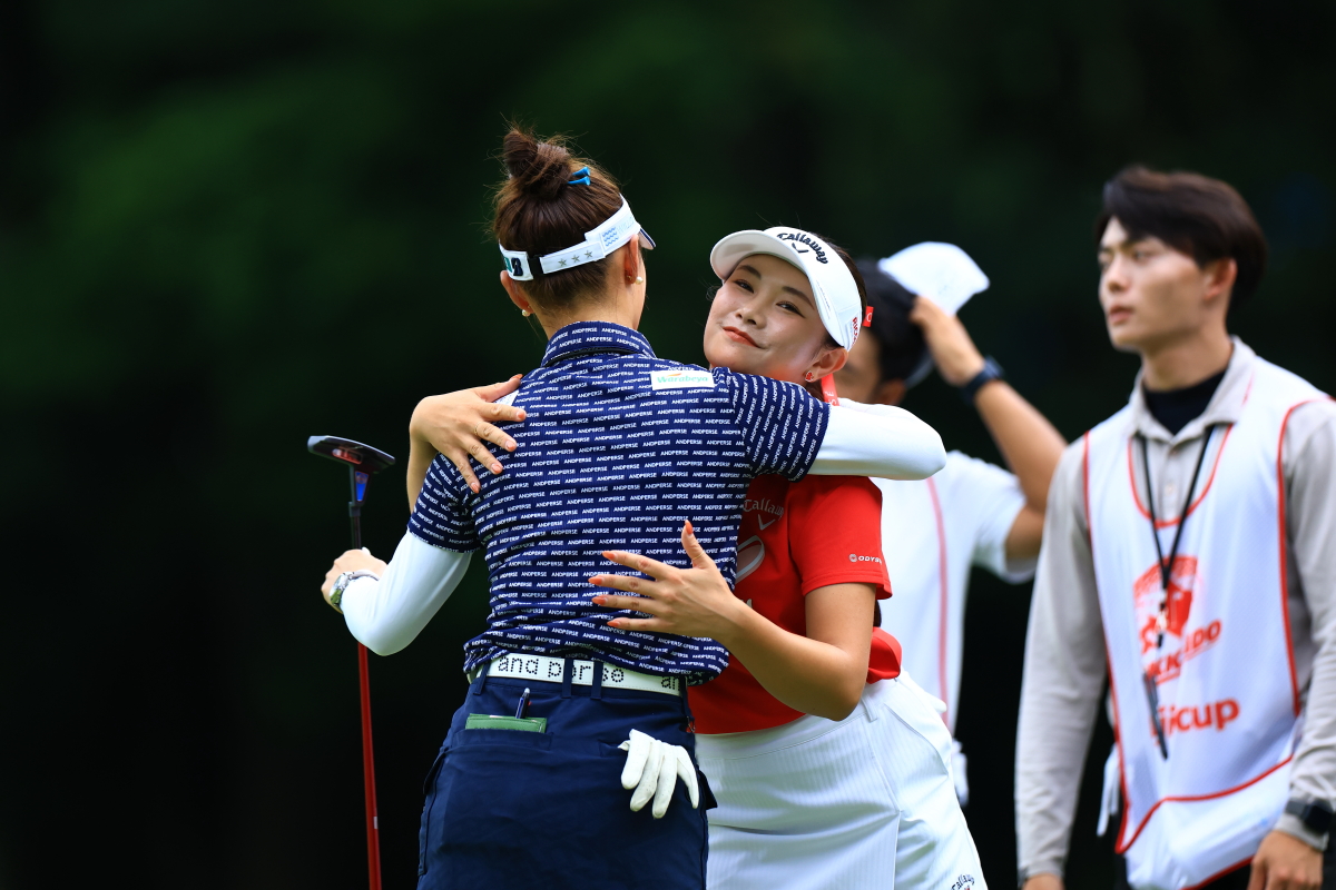 平均ストローク1位を走り続けた先に年間女王のタイトルがある