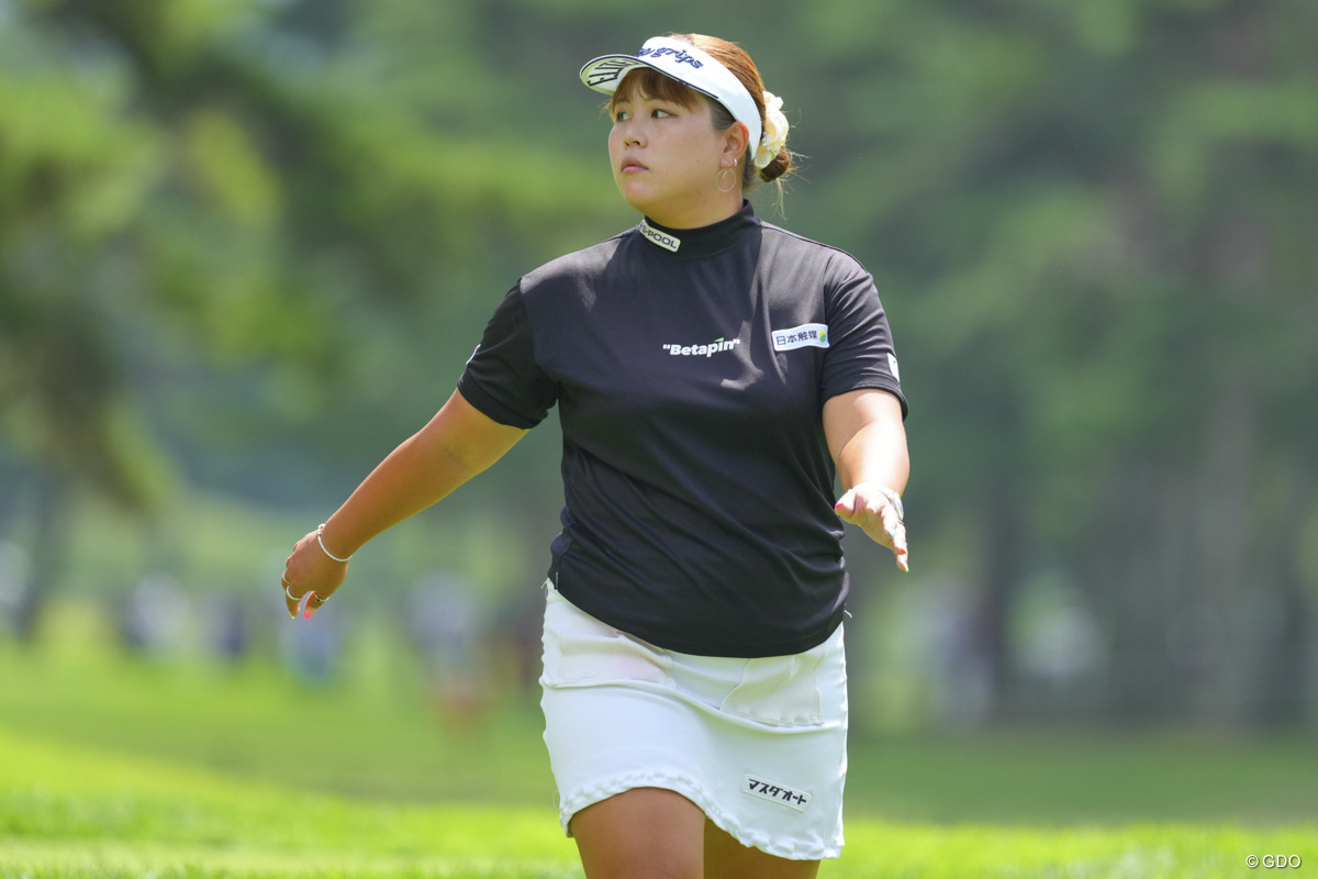 最終組でのラウンドでしたが、72とスコアを伸ばせず。 2025年 NEC軽井沢72ゴルフトーナメント 2日目 ささきしょうこ