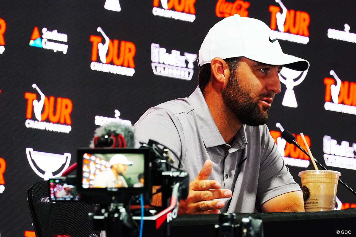 スコッティ・シェフラーは2年連続の年間王者のタイトルを狙う