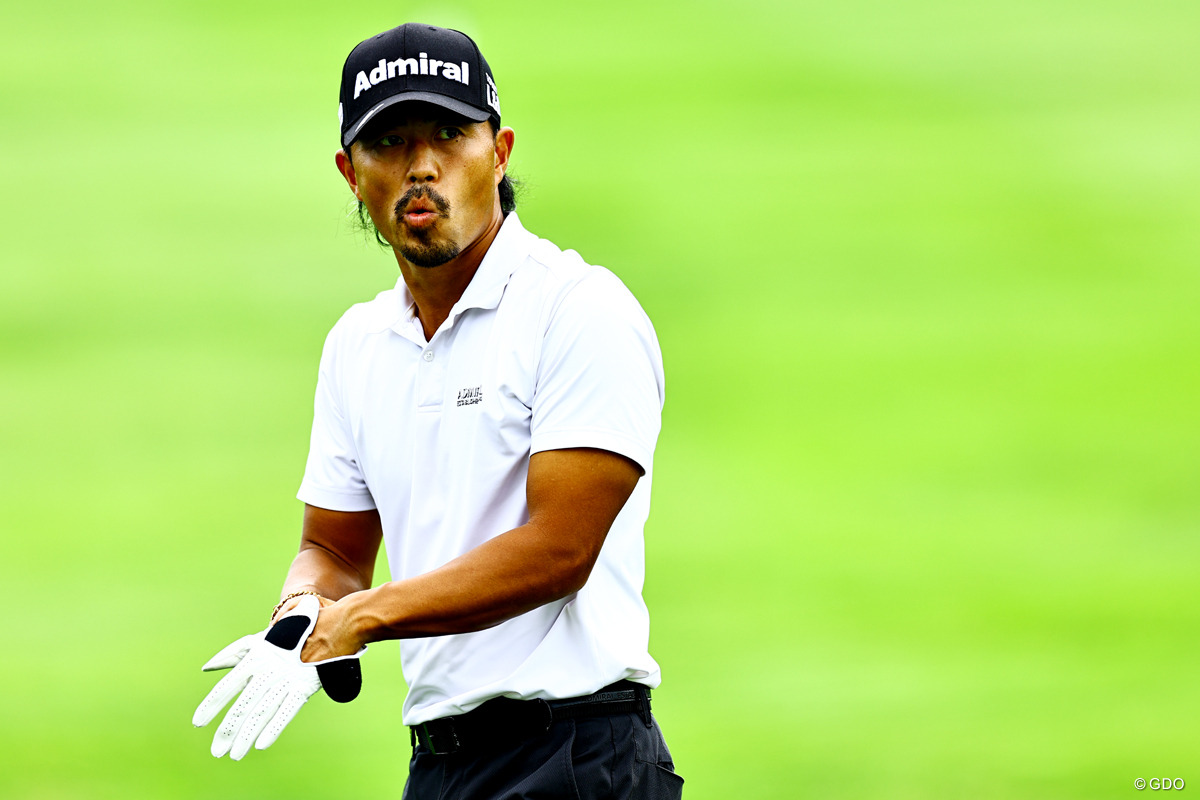 小平聡が通算13アンダーとした