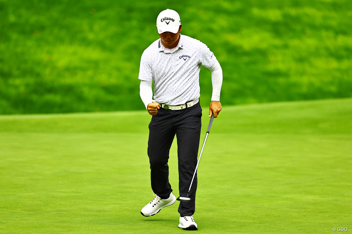 2位タイで週末へ