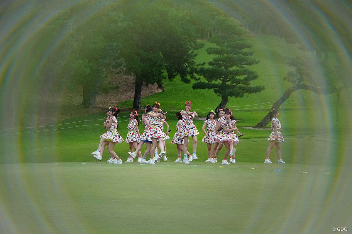 大会に花を添える 2025年 Sansan KBCオーガスタゴルフトーナメント 3日目 HKT48 