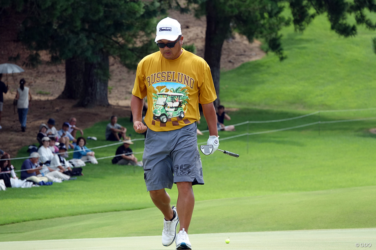 股関節イテテ…