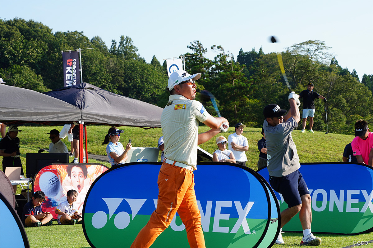 58人の選手が集結したドラコン大会。飛ばそうという勢いがすごかった