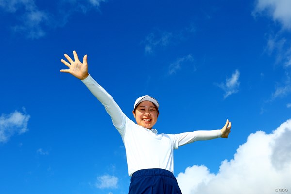 20歳の荒木優奈がツアー初優勝。今季のルーキーでは2人目
