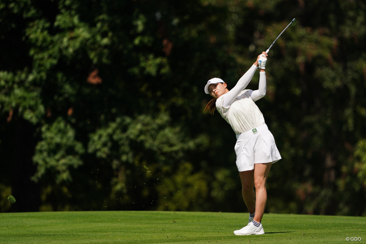 中盤から出入りの激しい展開に