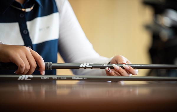 2025年 フジクラ特集 最新のテクノロジーを搭載し、高いスピン性能と滑らかな振り心地を実現した「NEW MCI」