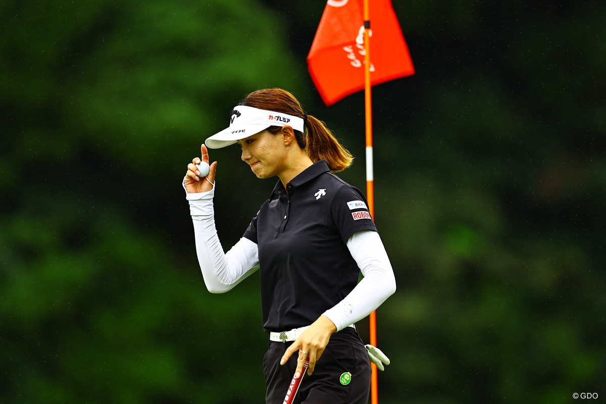 青木香奈子　サクラ 青木香奈子 サクラ 青木香奈子がツアー初優勝 脇元華の妹・桜は2