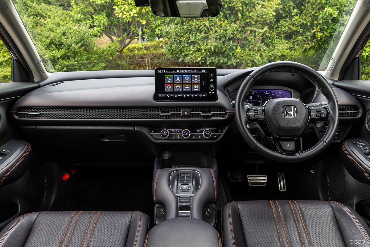 本田　運転席 気づけば好きになっている！ホンダ「ZR-V」の語り尽くせぬ魅力とは