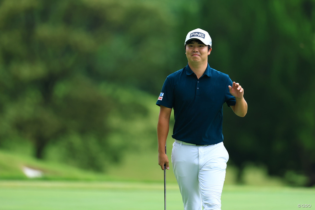 細野勇策が首位争いに加わって週末へ