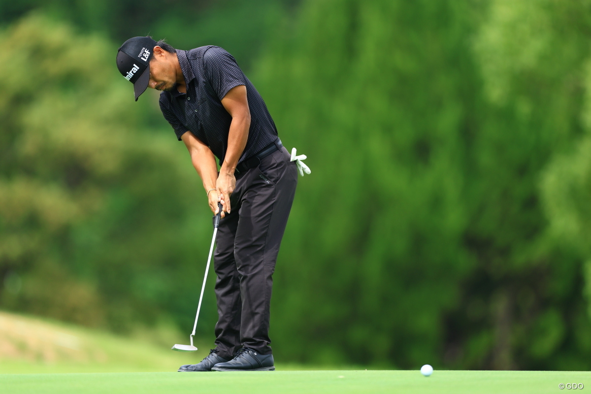 後半アウトは13パットに抑えた