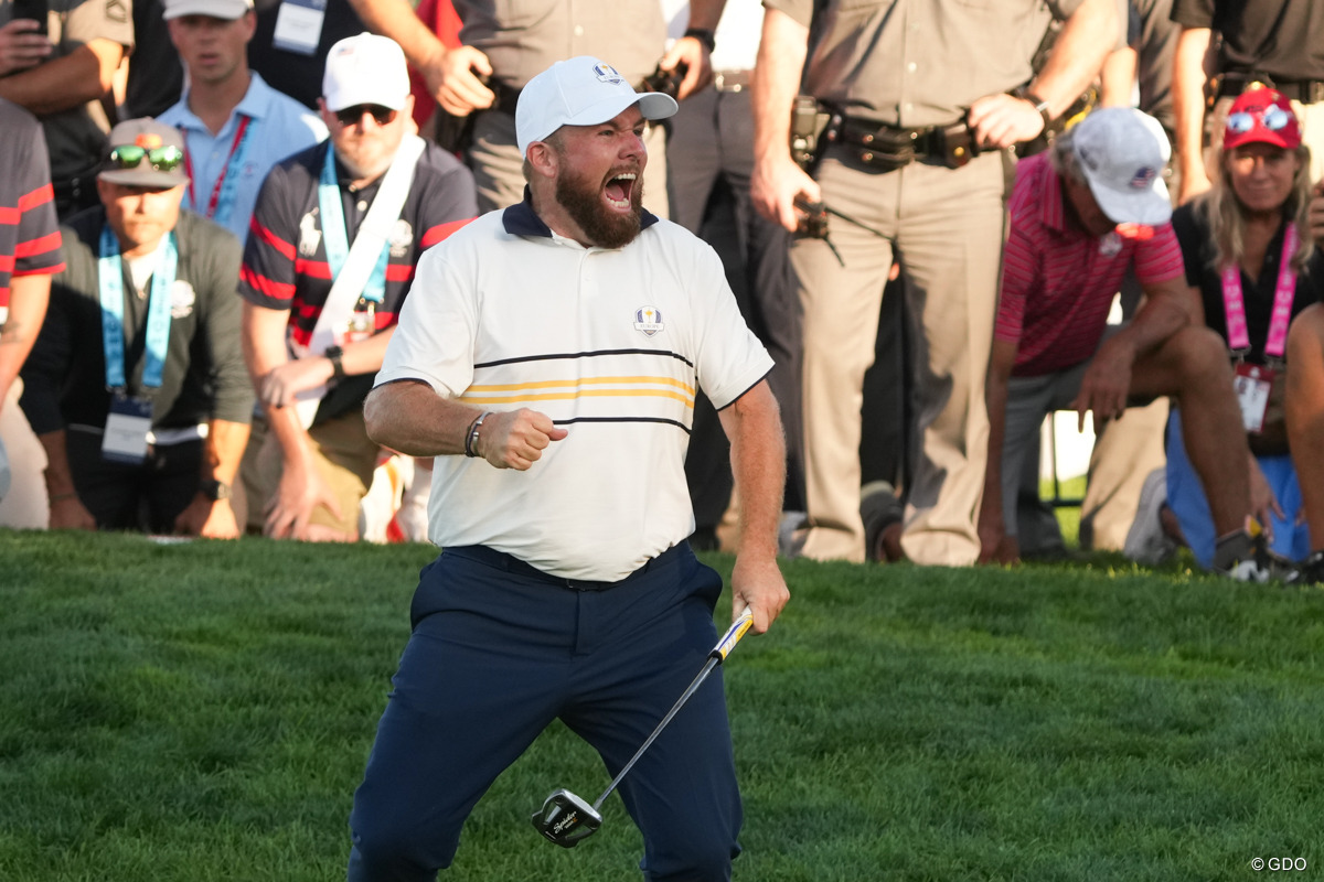 シェーン・ローリーが歓喜の雄叫び 2025年 ライダーカップ 最終日 シェーン・ローリー