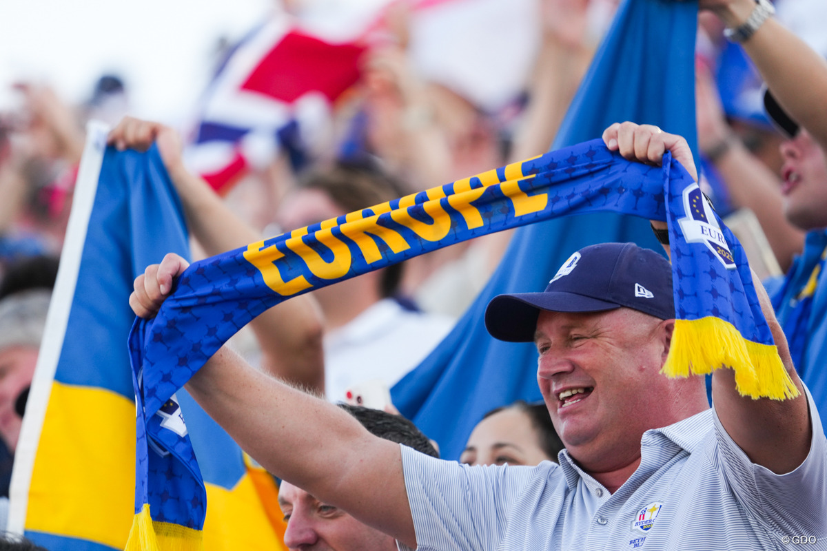 敵地でも精いっぱい応援 2025年 ライダーカップ 3日目 欧州選抜のギャラリー