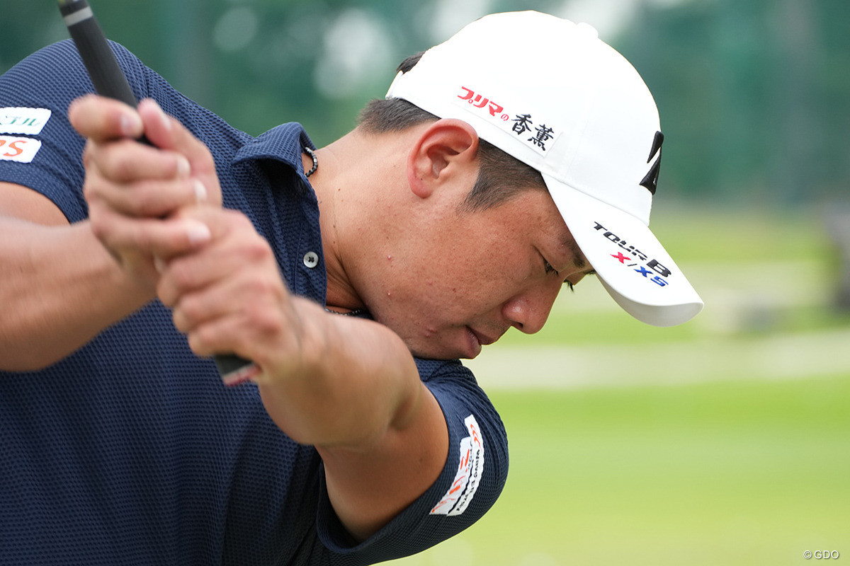 賞金ランキング9位の堀川未来夢は首痛の悩みを抱える