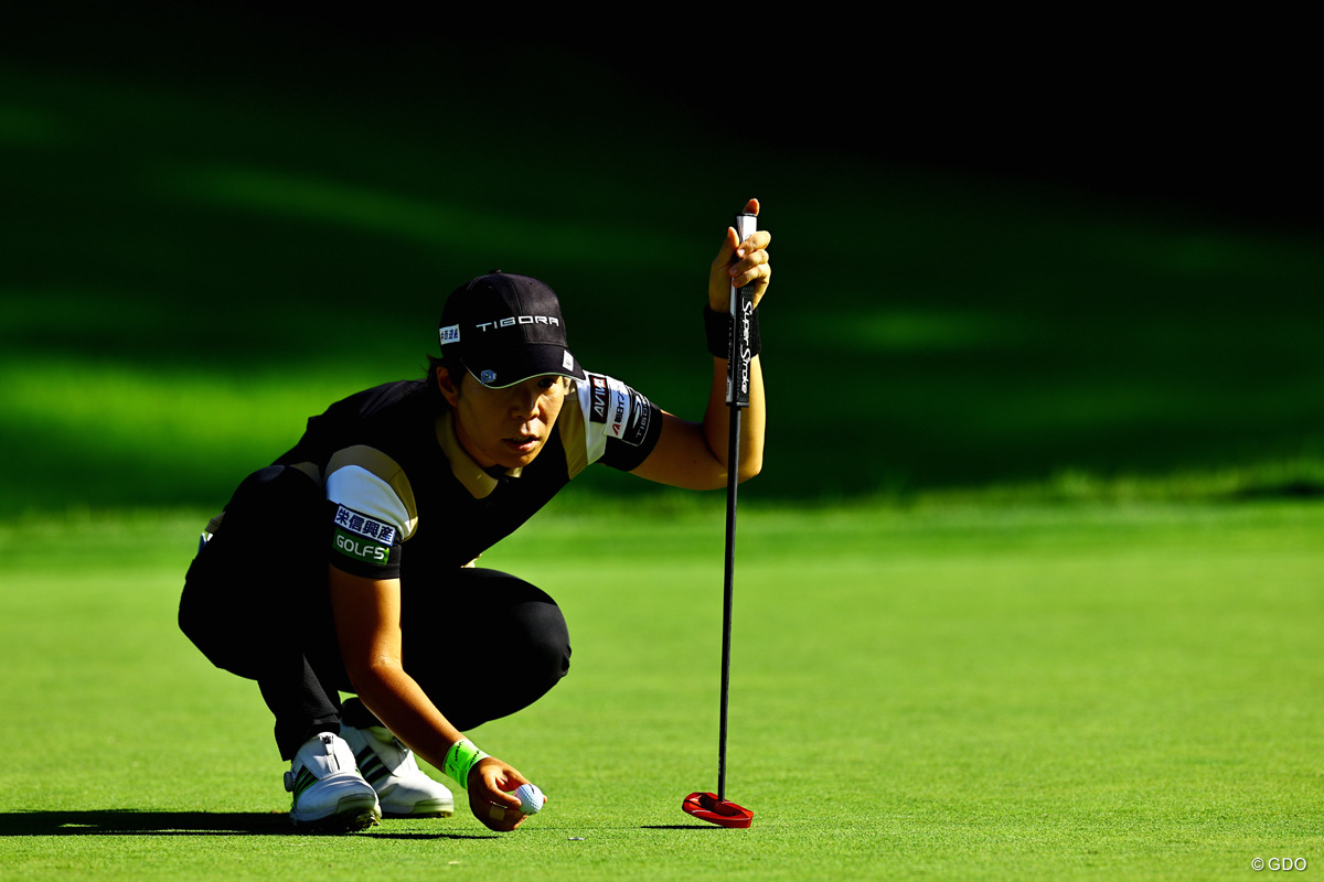 腰の状態が気になる 2025年 日本女子オープンゴルフ選手権 初日 穴井詩