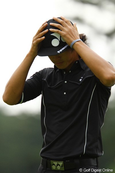 2011年 ダイヤモンドカップゴルフ 2日目 石川遼 昨年の日本プロゴルフ選手権以来、約1年振りの予選落ち。このコースでの予選落ちは、本人もかなりショックだったのでは？