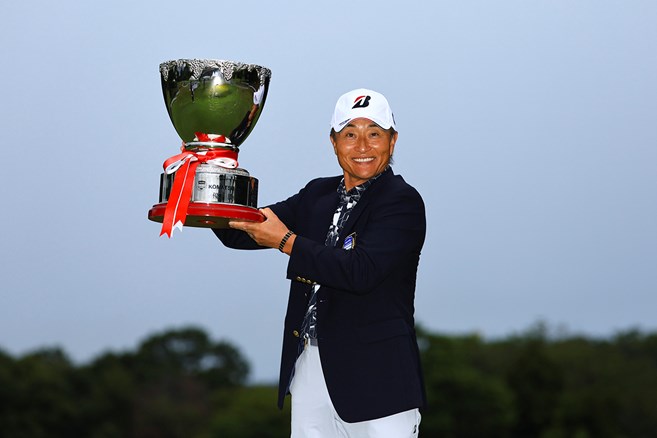 宮本勝昌が逆転で今季3勝目 シニア賞金トップに再浮上