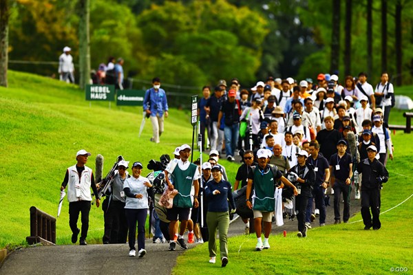 2025年 日本女子オープンゴルフ選手権 3日目 堀琴音 高校時代を過ごした兵庫でギャラリーを引き連れて