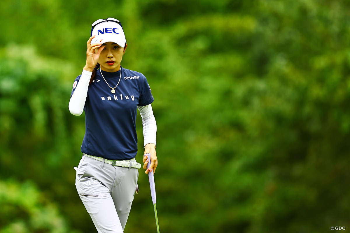 新品、未使用アッタスキング5S 安田祐香プロ使用 安田祐香の初優勝セッティングを紹介。ストレートボールの打ち