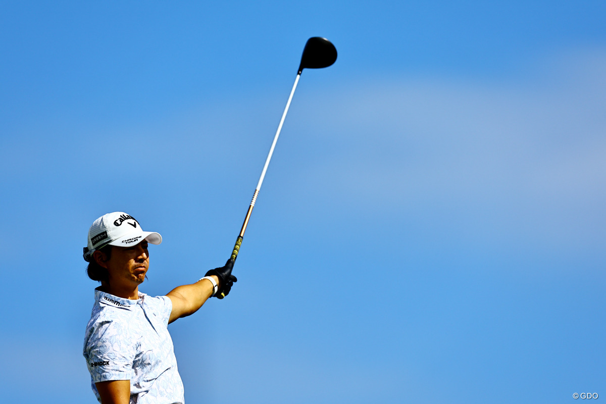 ヨネックスゴルフウェア　石川遼モデル　2012年　ダウンベスト　オレンジカラー ヨネックスゴルフウェア 石川遼モデル 2012年 ダウンベスト