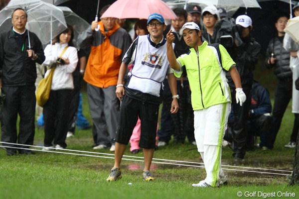 2011年 ダイヤモンドカップゴルフ 最終日 武藤俊憲 大逆転優勝もあるか・・・。と思われたのですが、17番ティショットを林に打ち込み万事休す。