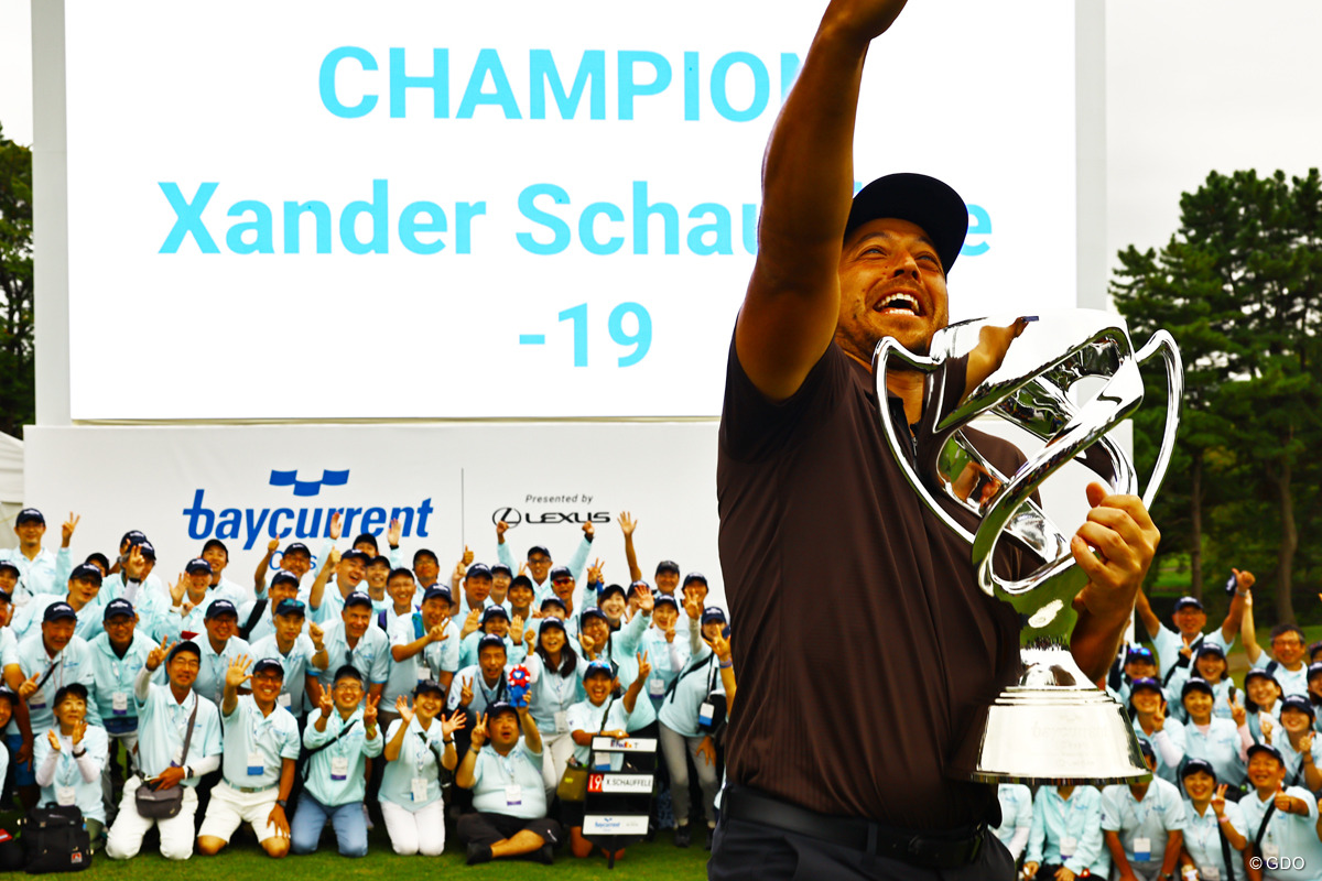 日本の地でツアー10勝目を飾った