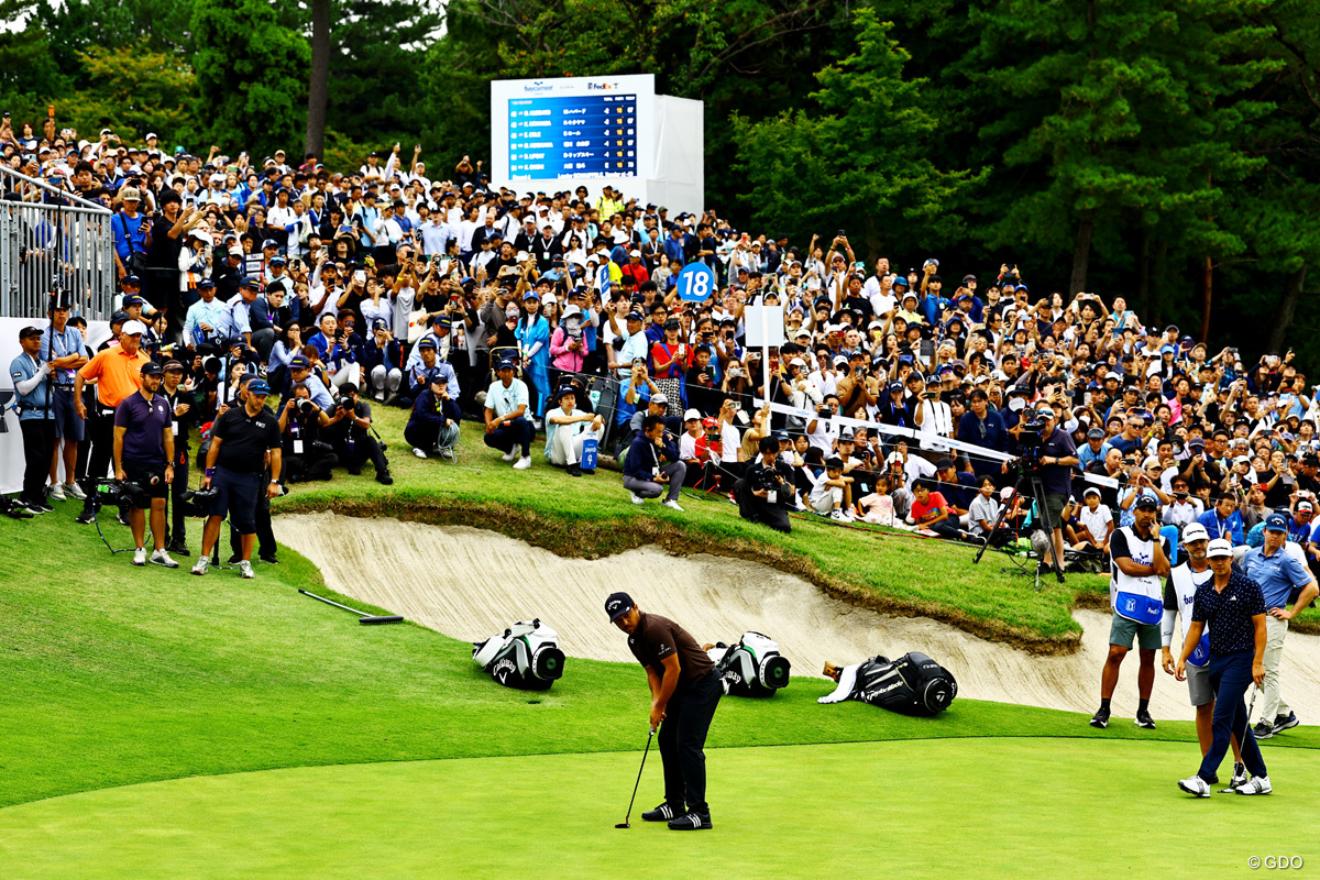 鈴なりのギャラリー 2025年 ベイカレントクラシック Presented by レクサス 最終日 ザンダー・シャウフェレ