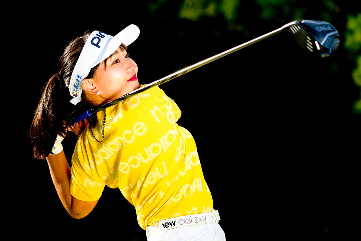 HS50m/sを生む素振りの最適解 ドラコン女王が教える「イチ、ニー、バーン！」鈴木真緒