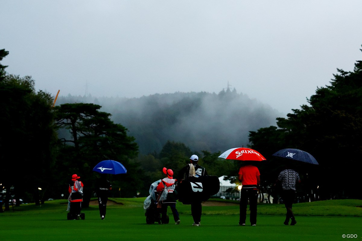 2025年 日本オープンゴルフ選手権競技 初日 日本オープン サスペンデッド