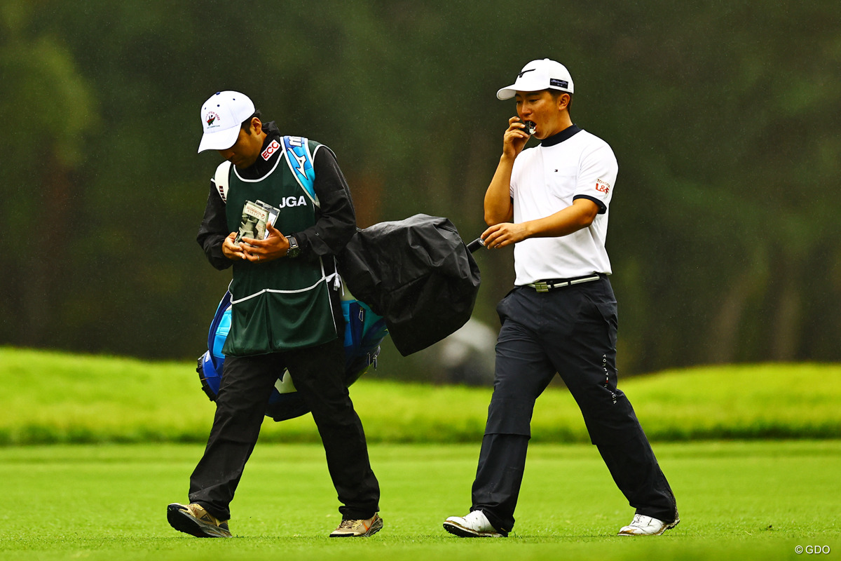 おにぎりでかい気がする