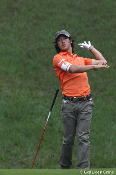 2011年 日本ゴルフツアー選手権 Citibank Cup Shishido Hills 初日 石川遼 初日は涙雨…。アンダーパーが3人という難セッティングで石川遼は2日目に自分のプレーができるか