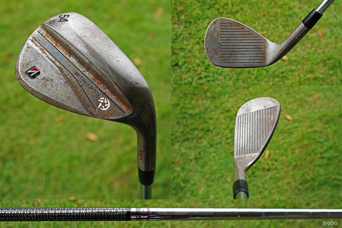 3本構成のウェッジはブリヂストン製