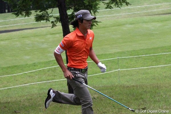 2011年 日本ゴルフツアー選手権 Citibank Cup Shishido Hills 初日 石川遼 走りまくる遼くん、あ～大変。