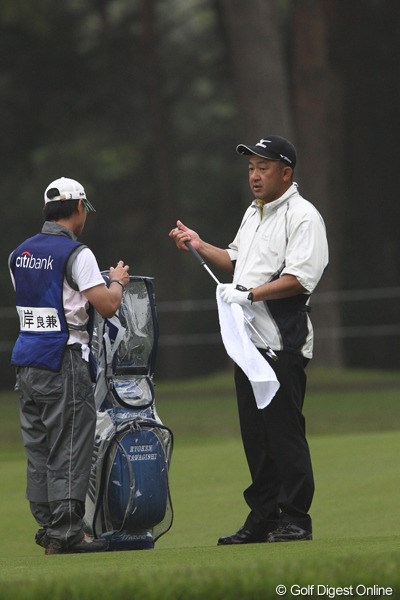 2011年 日本ゴルフツアー選手権 Citibank Cup Shishido Hills 初日 川岸良兼 おやじも頑張ります、4位タイ。