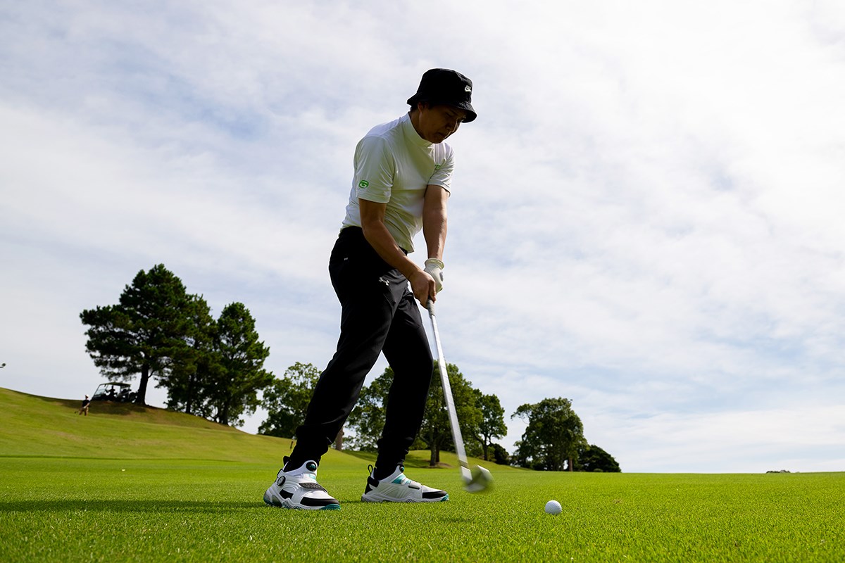 2025秋冬 新作ゴルフシューズ試し履きレポート アディダス コードカオス 25 ミッド BOA