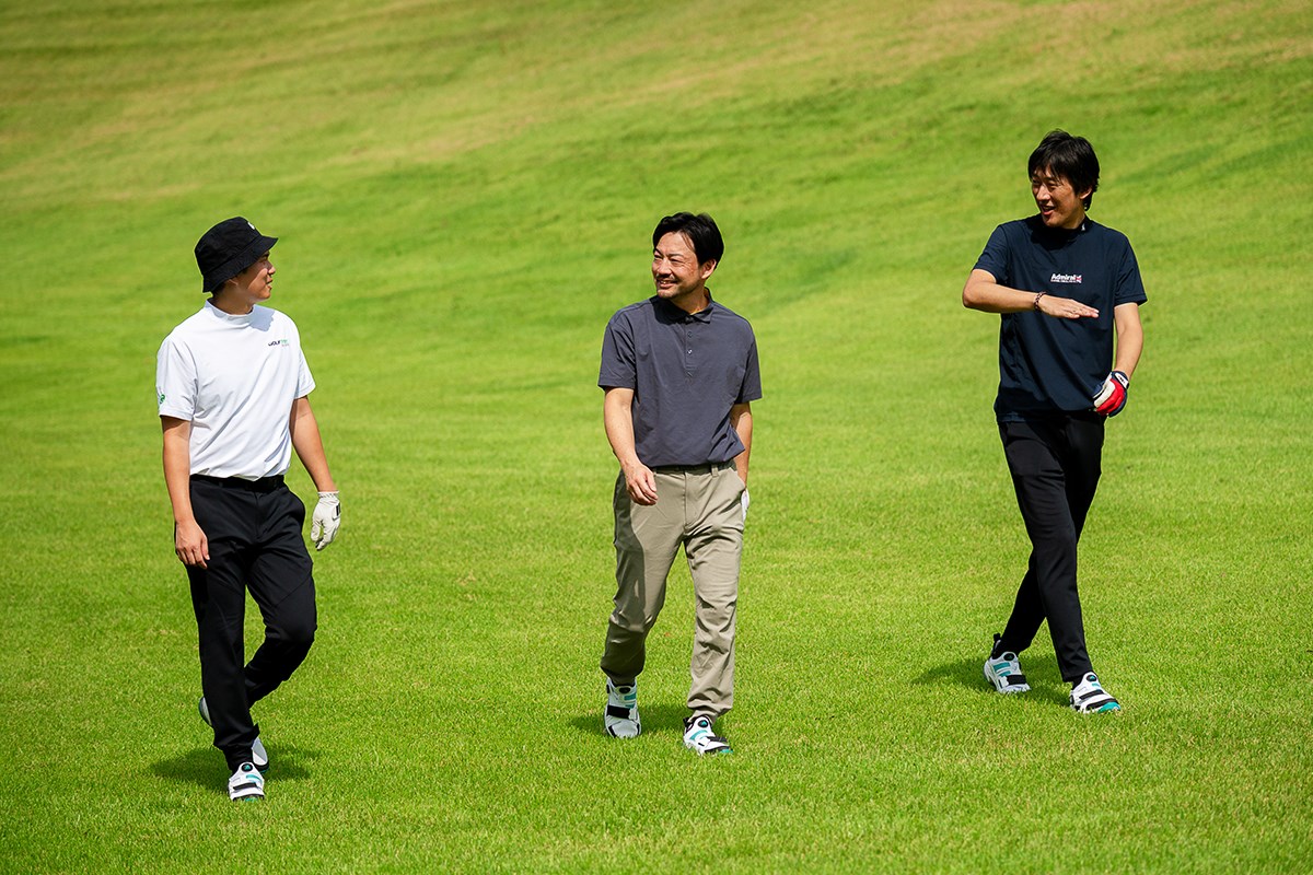 2025秋冬 新作ゴルフシューズ試し履きレポート アディダス コードカオス 25 ミッド BOA