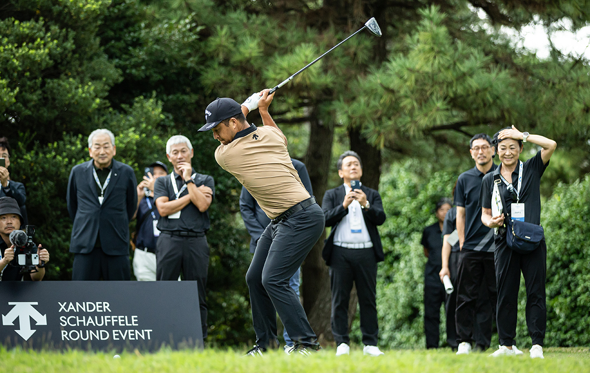 2025年 デサント特集 シャウフェレの豪快ティショット